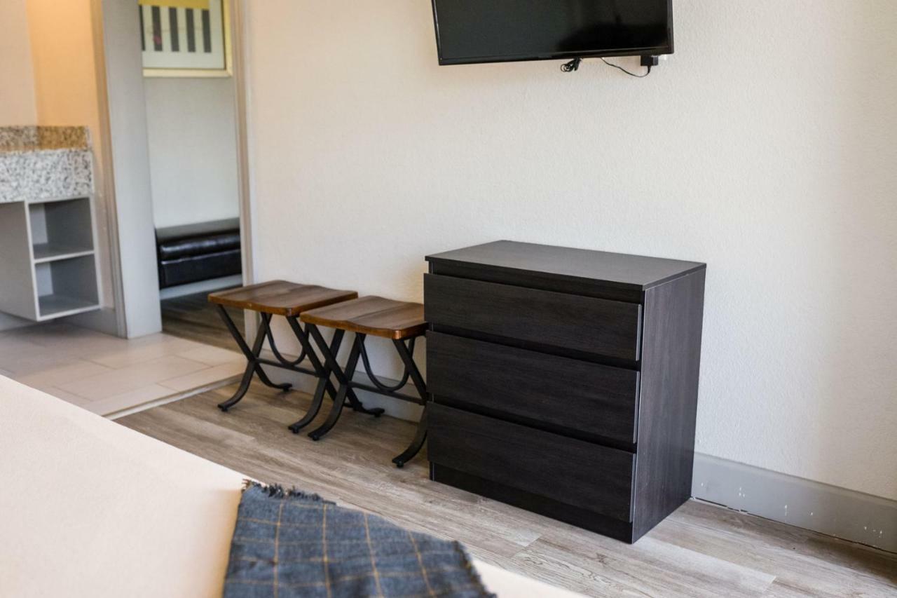 Merit Inn And Suites 보몬트 외부 사진